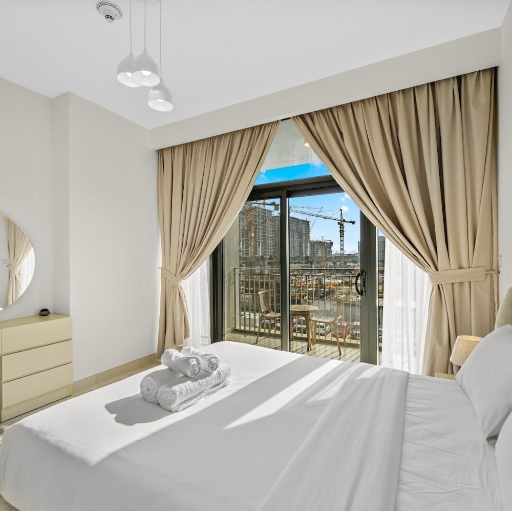 Dubai Hills Residence-Park Point C