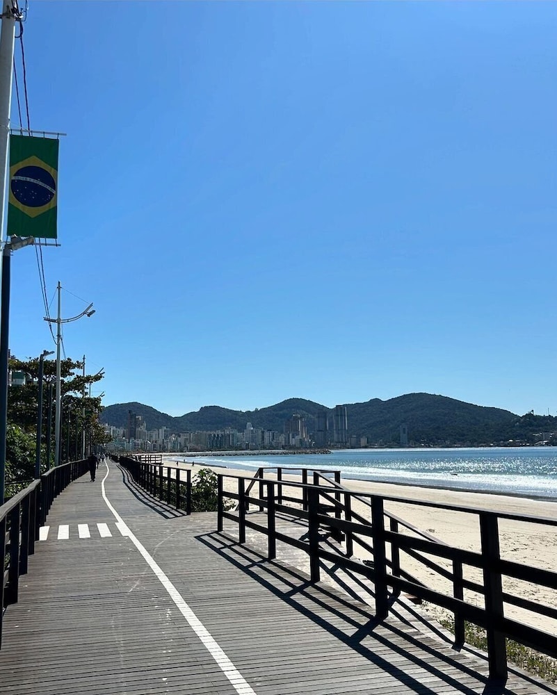 Apê a 50 metros do Mar - Itapema