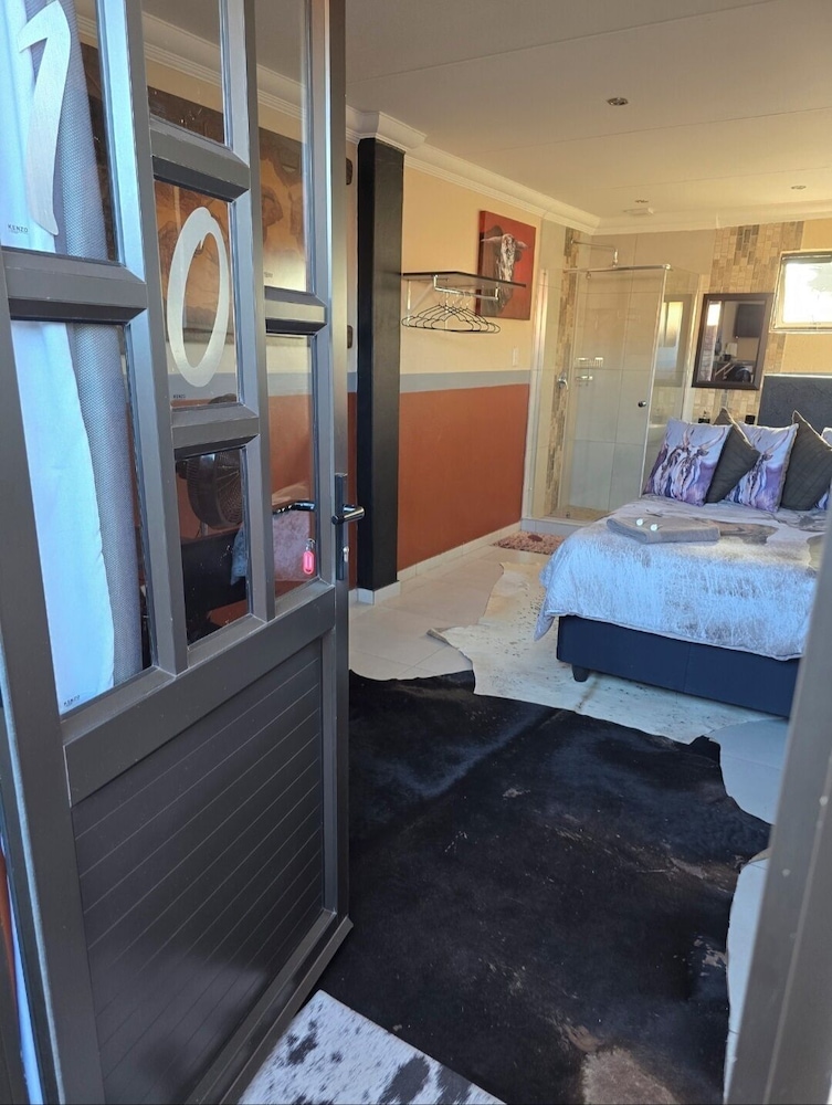 Flower Lane Guesthouse