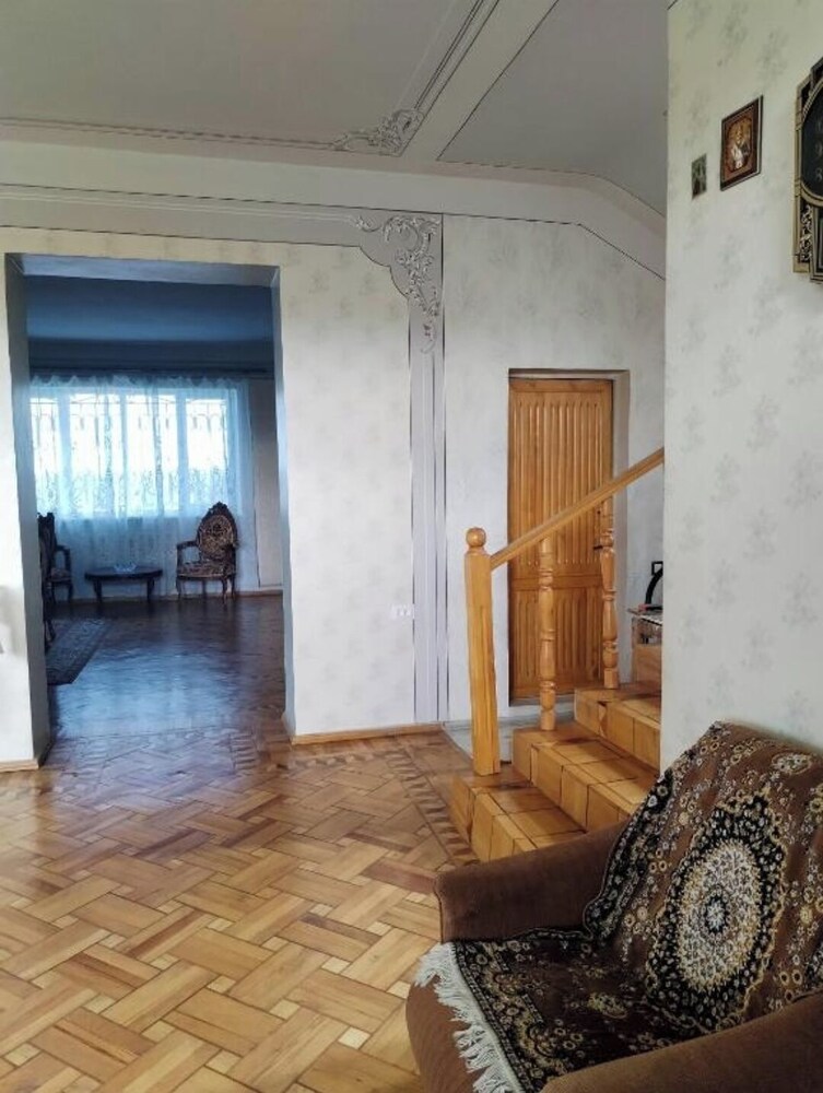 Airport to Echmiadzin Guest House