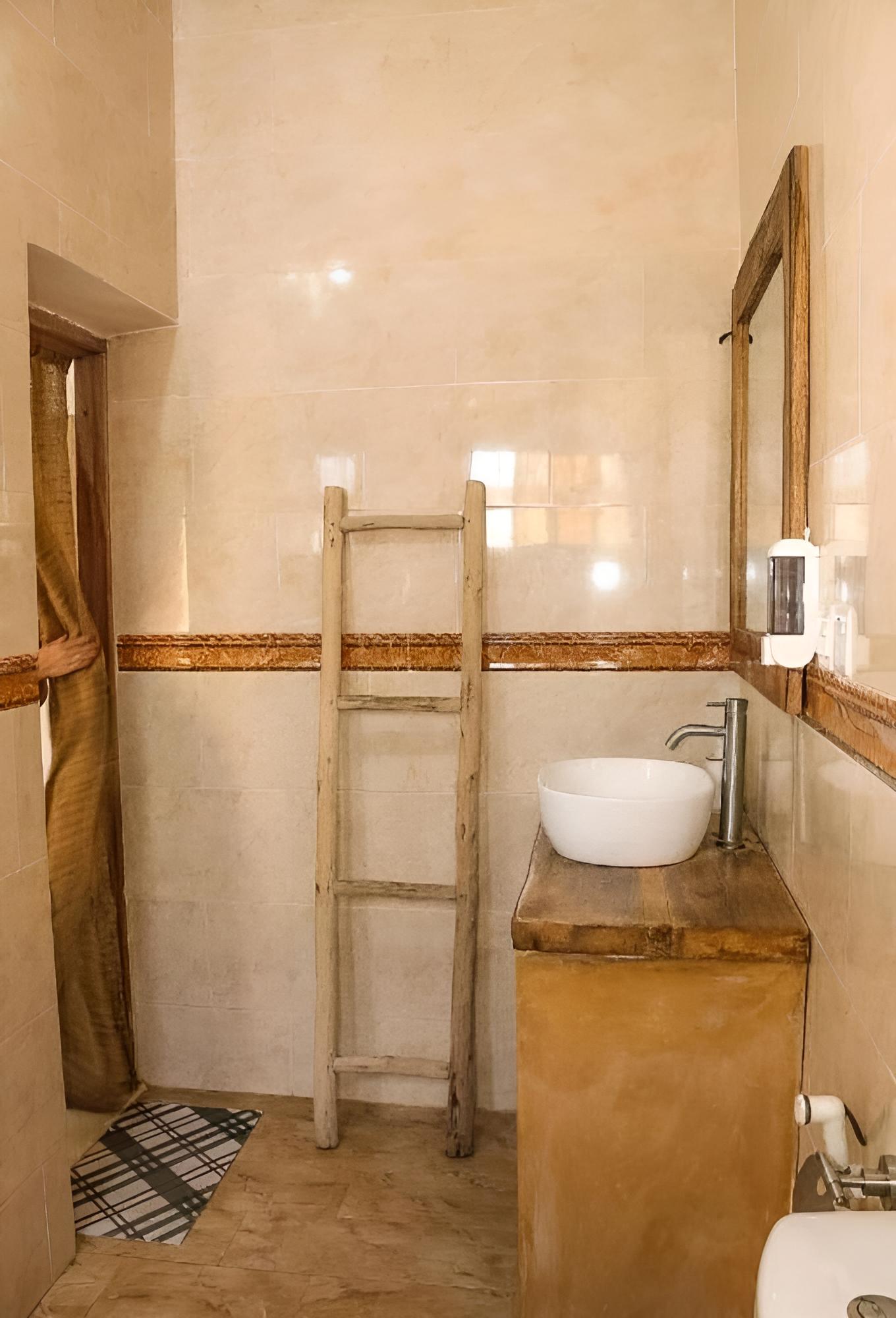 FATUMA HOUSE HOTEL view 5