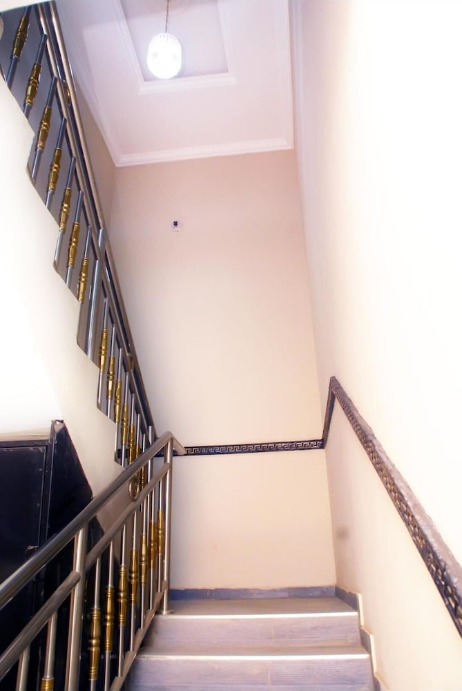 Immaculate 2-bed Apartment in Idimu view 4