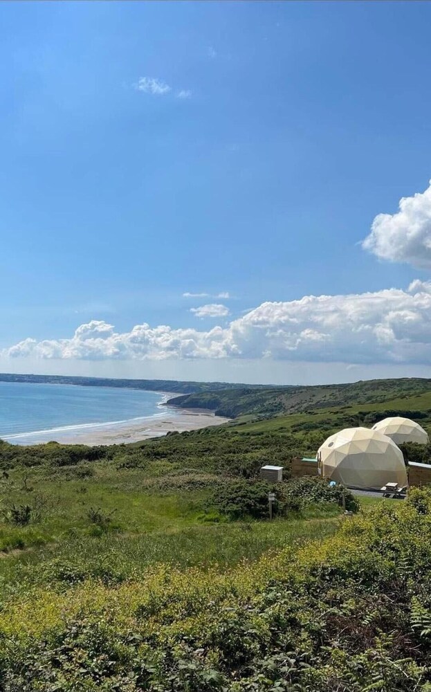 Glamping Pod - Sleeps 4 - Pets - Parking