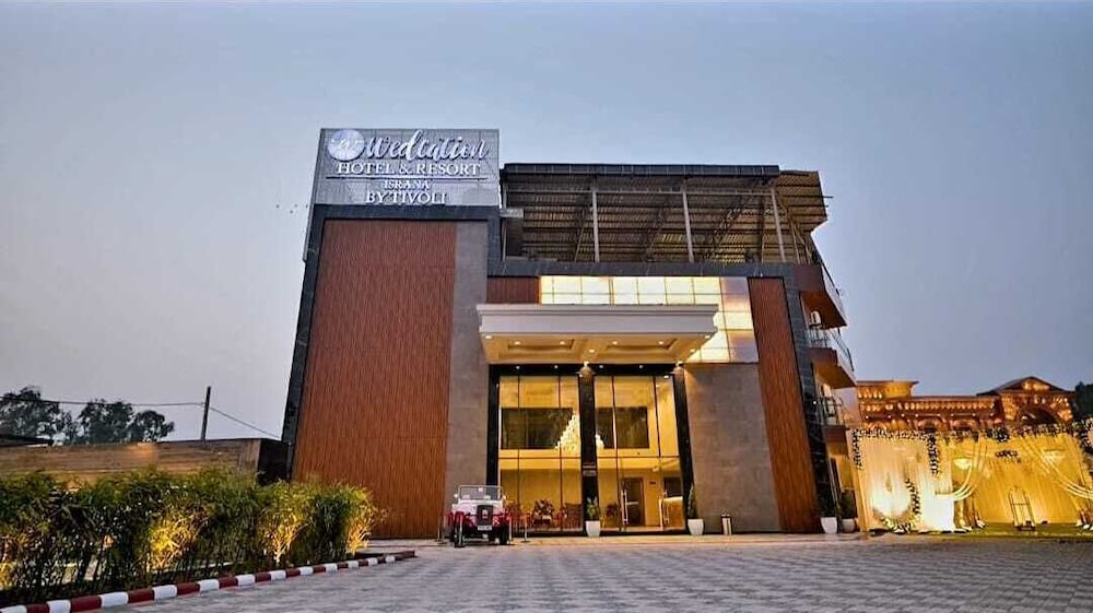 Wedcation by Tivoli, Israna
