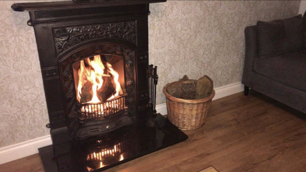 Charming 2-bed Cottage in the Heart of Stanhope view 5