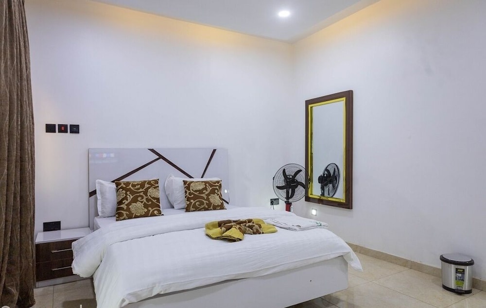 Premium Three Bedroom Apartment - Abuja