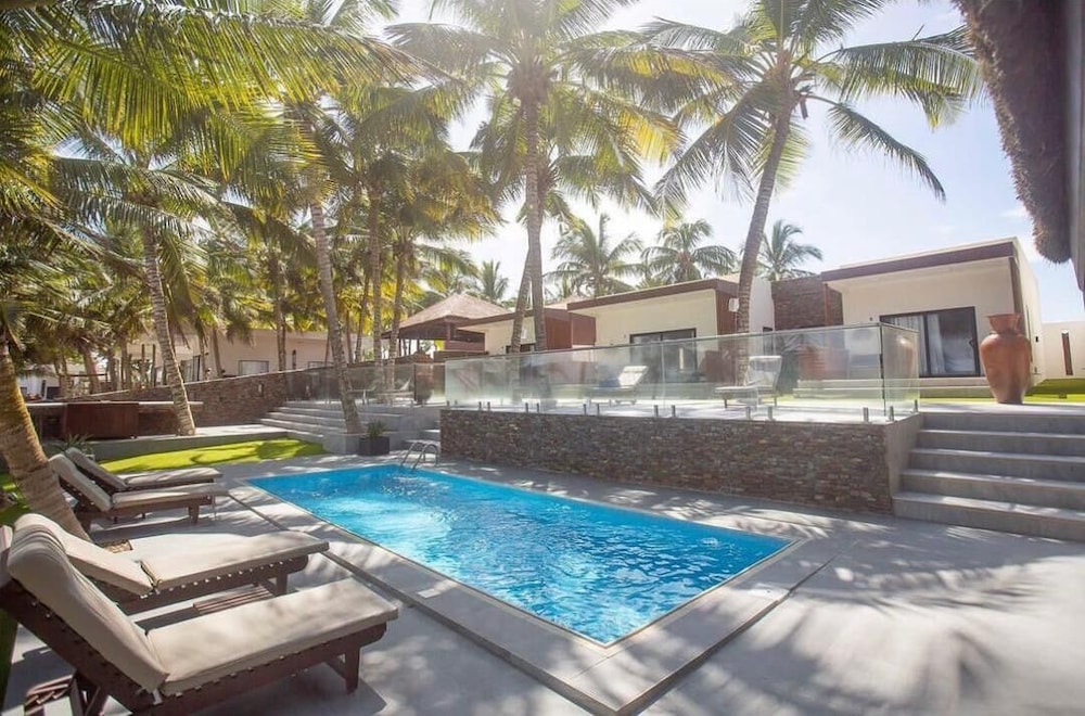 THE BIG BLUE RESORT AND SPA