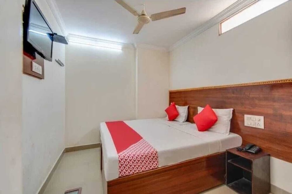 HOTELTEJAS INN