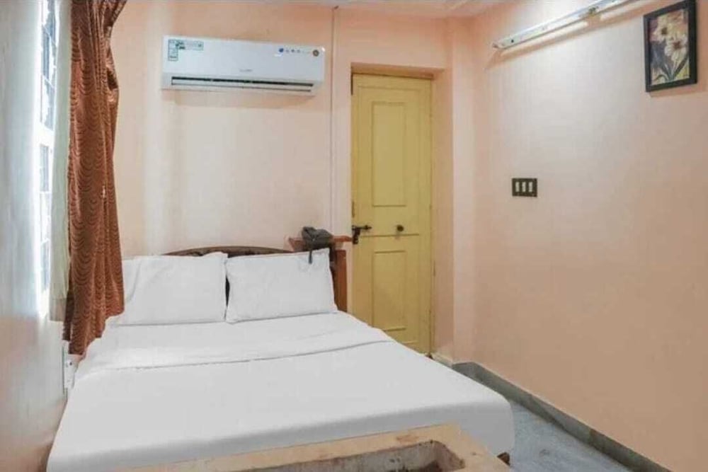 HOTEL SRI KALAGA