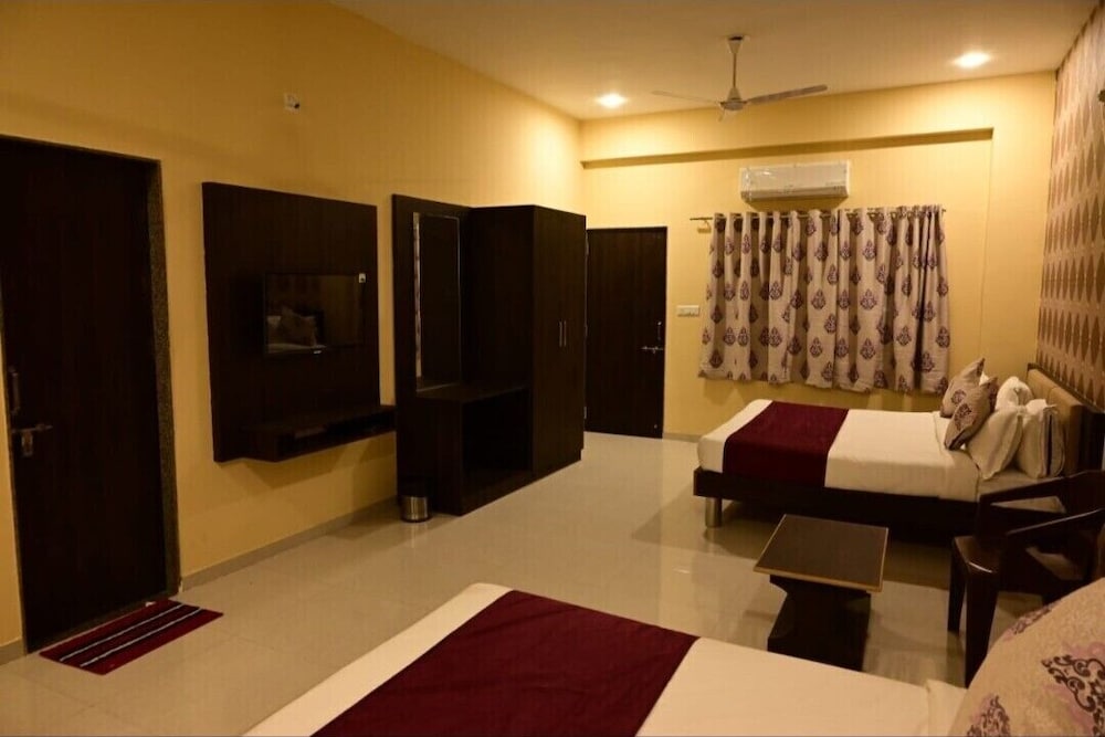 Vijayam Resort