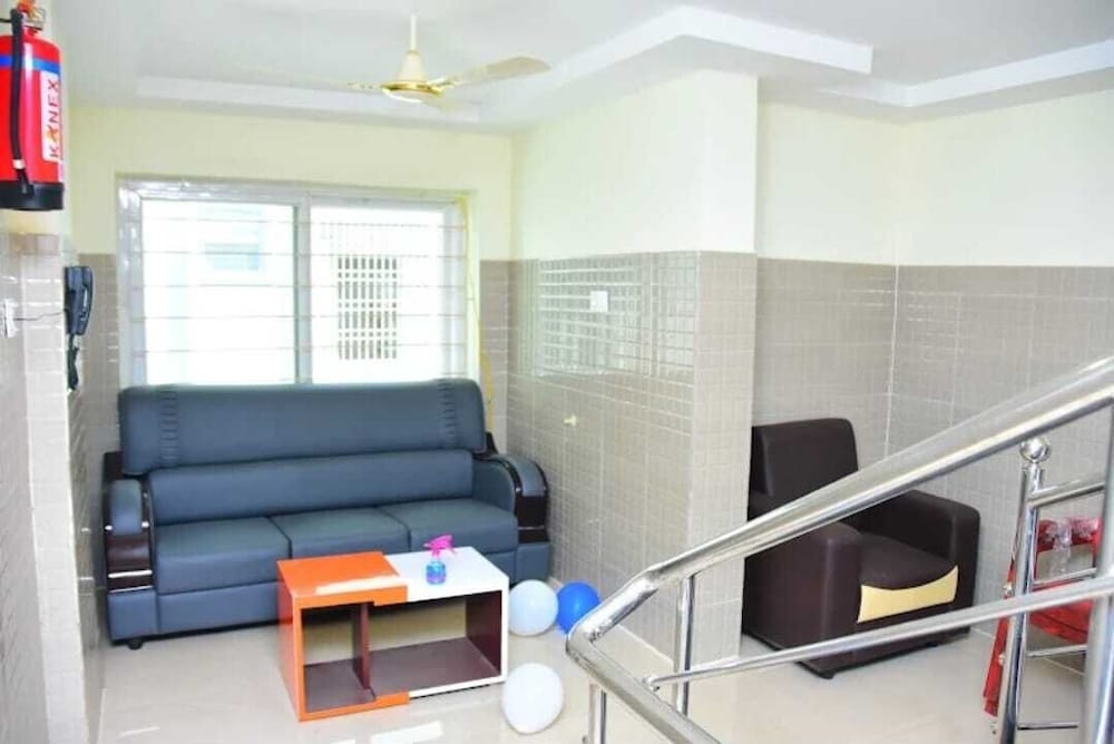 HOTEL NARMADA GRAND