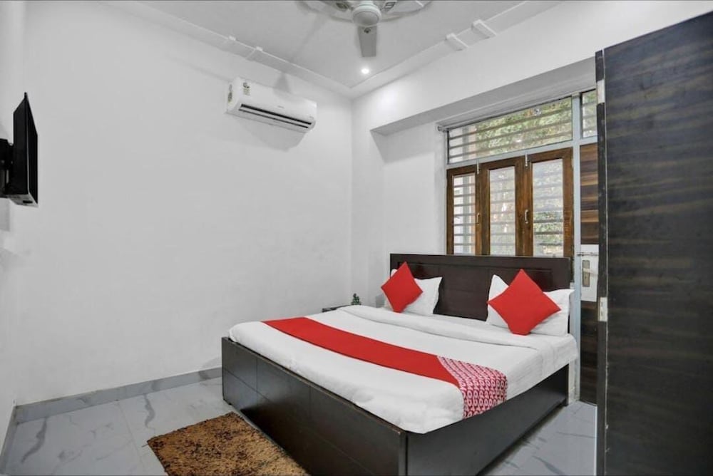 Krishna Laxmi bhavan palace