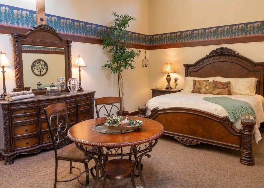 Ashland Vacations - Country Willows Inn and Estate - Property Image 27