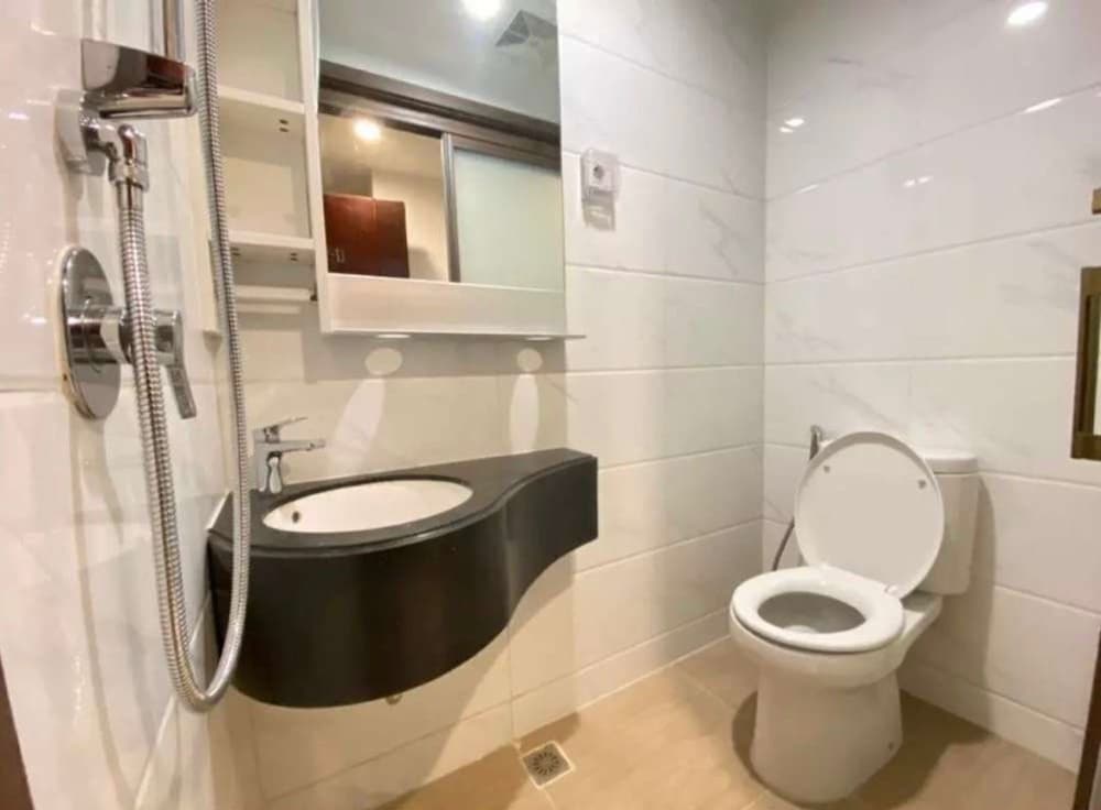 Sky House BSD by Kakarama Room view 5