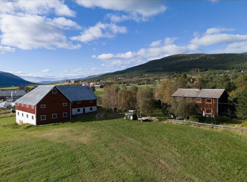 Trollskogen Gård