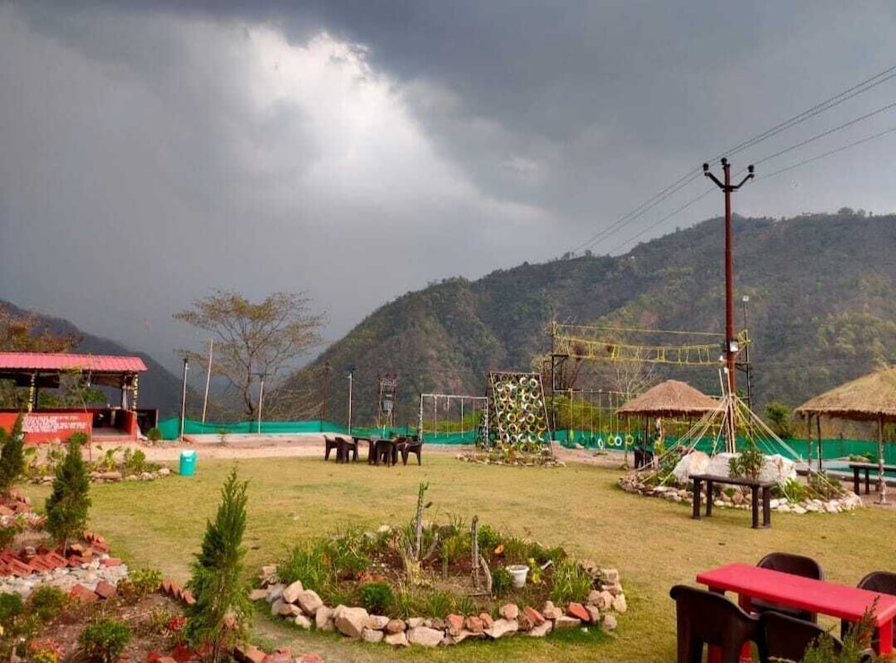 The Jungle Mist Resort