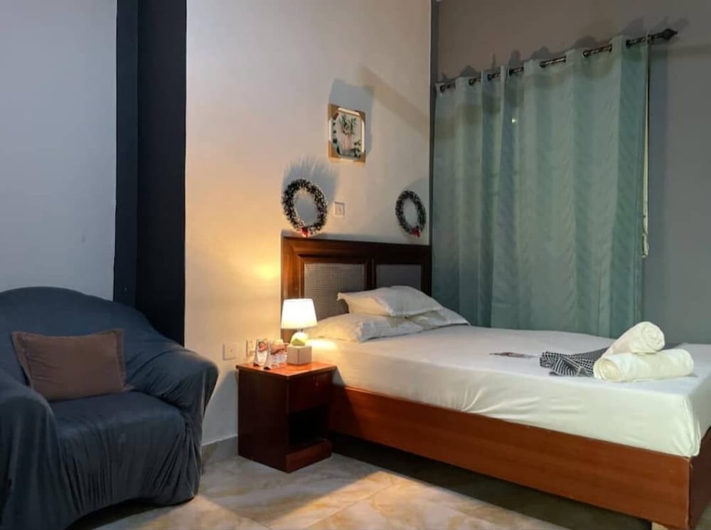 LLOYDS BEACH RESORT and SPA