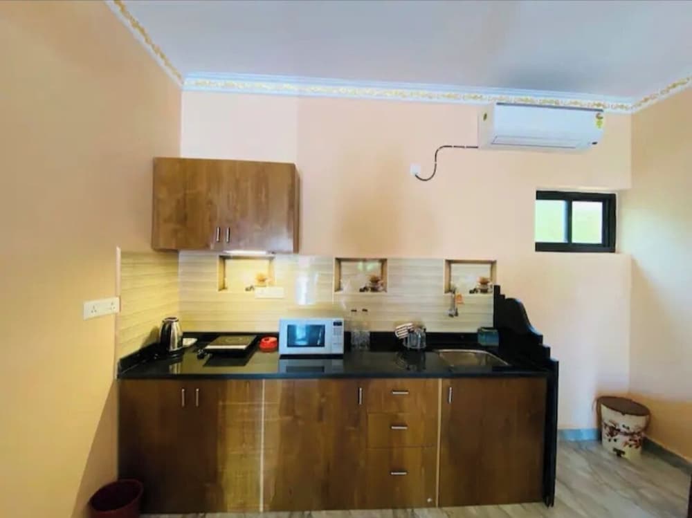 Rodrigues Residency