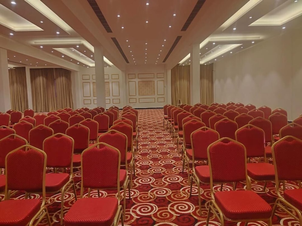 Lazo Avarta Resort and Convention Centre Pondicherry, photo 33