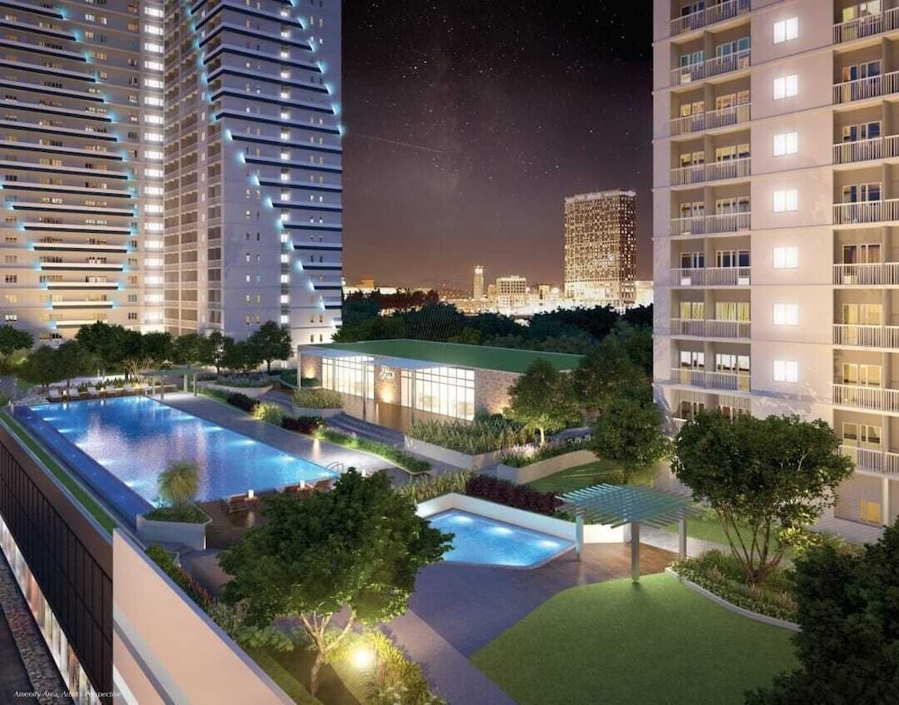 Beautiful Condominium With Swimming Pools Ect