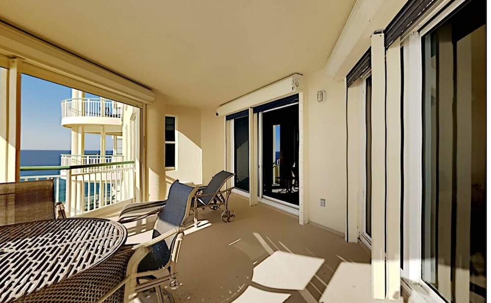 Beach Colony Tower 11A