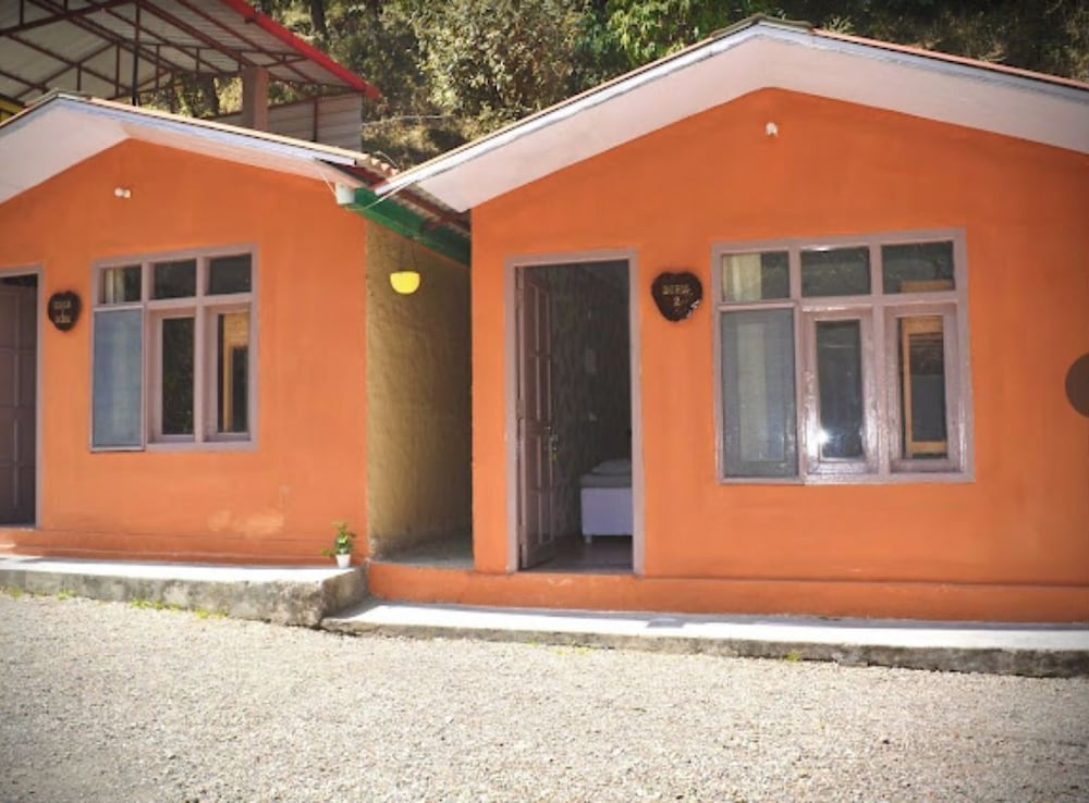 Hostel Abodes Trees of Heaven - Property Image 10