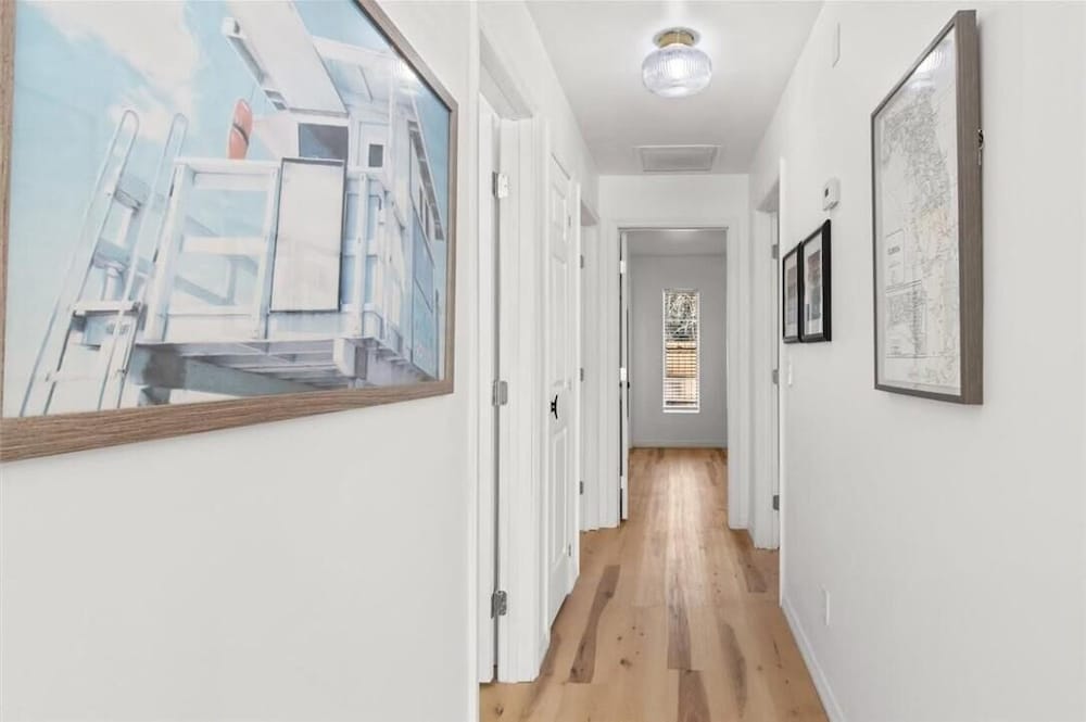 NEW Listing Discount! • Near Manatees & Springs