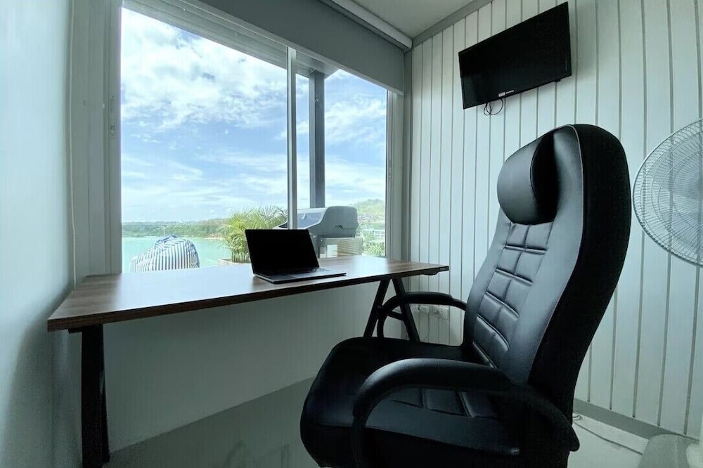 Baan Jayden Duplex Seaview Villa
