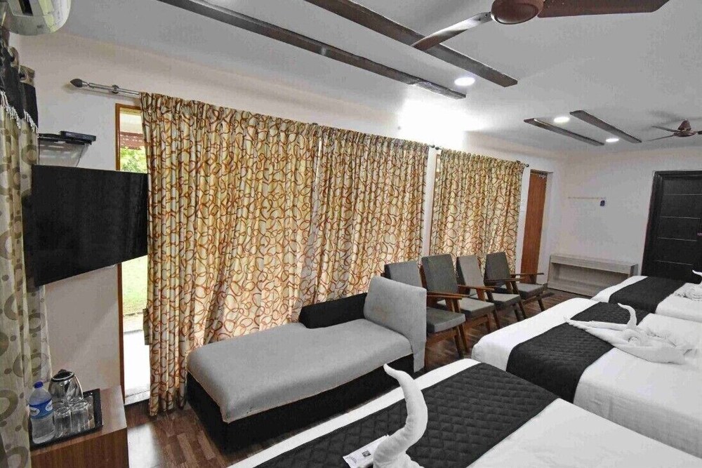 Aurobay Resorts