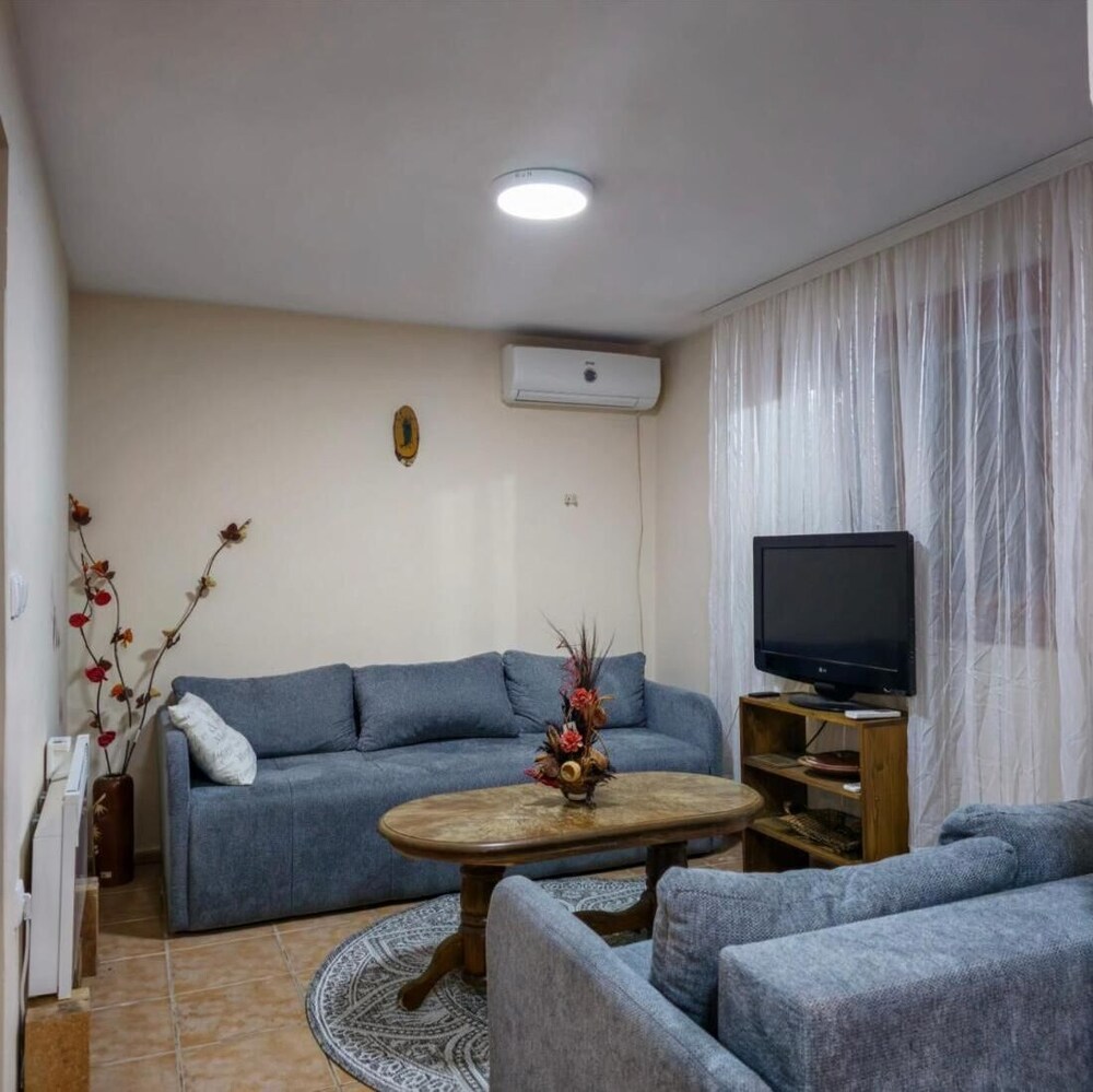 Vila Nera Banstol Cottage