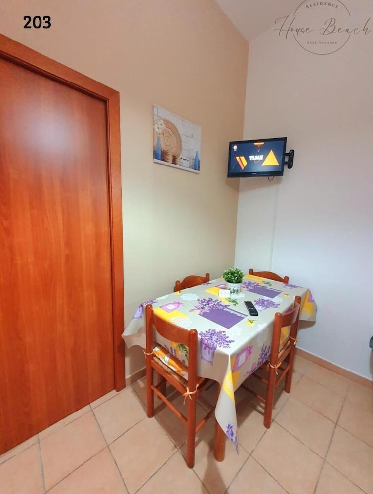 Splendid Quadruple Room Located 2 Steps From the sea photo 4