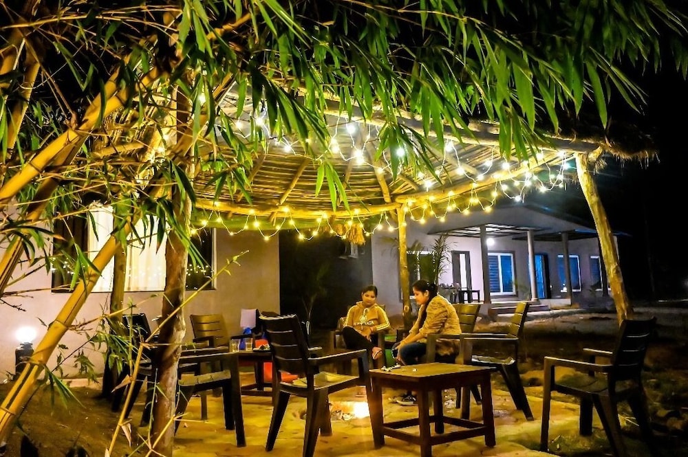 Kingfisher resorts