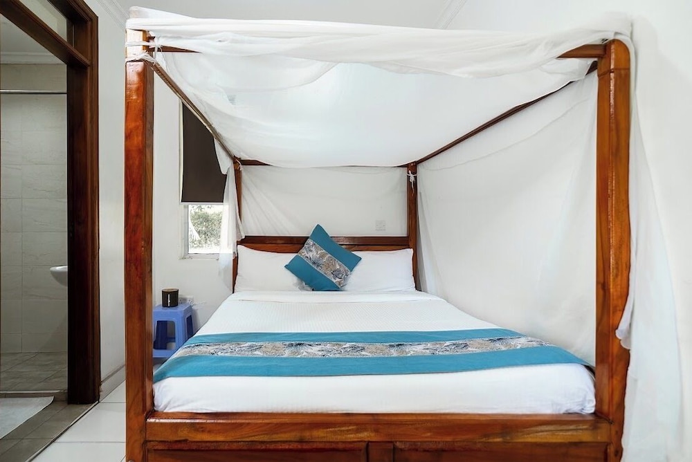 Harry's Kisumu Oasis