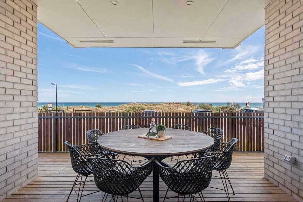 Sea Dunes Luxury Apartments