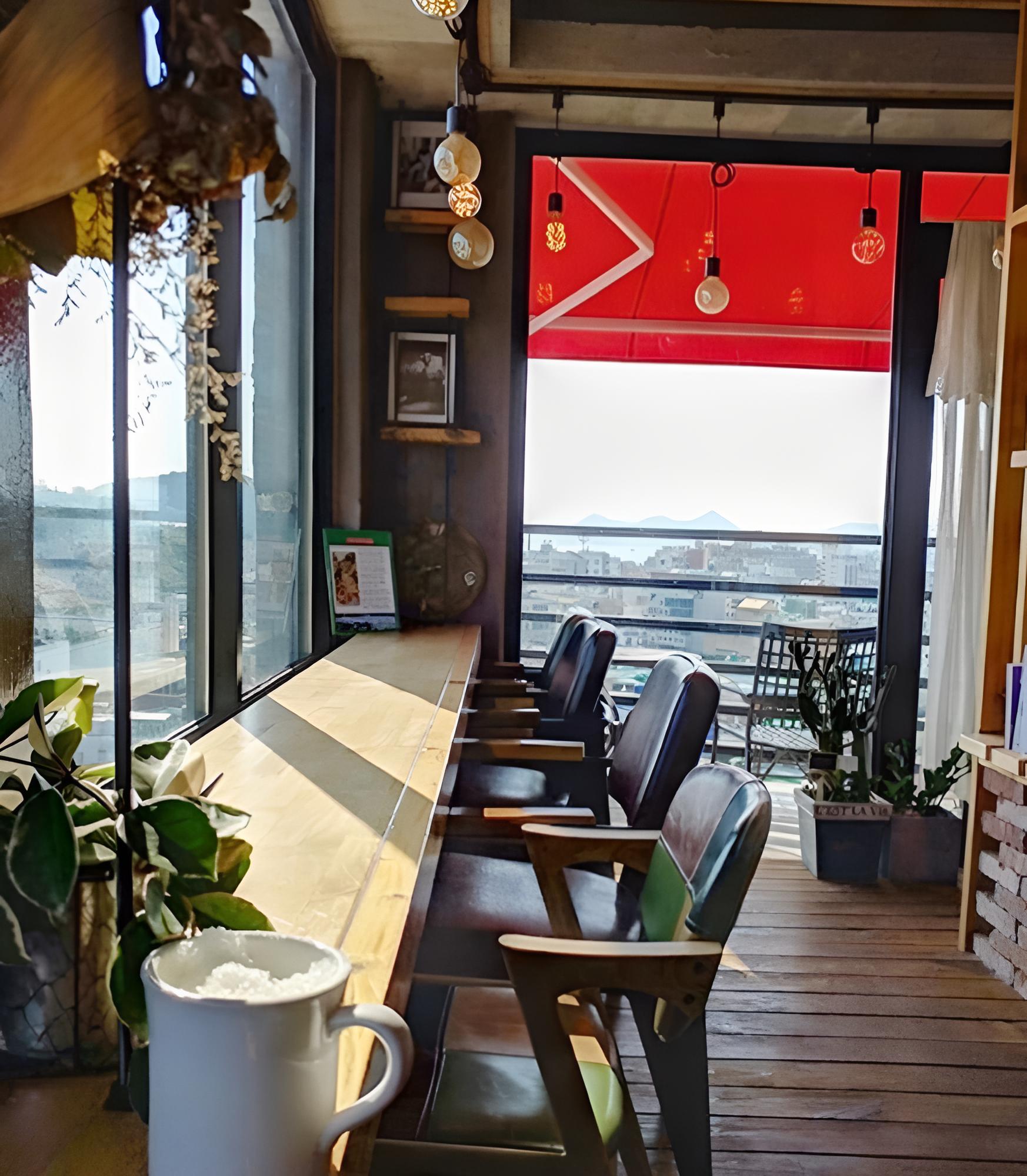 Tongyeong Gajukgorang House view 2
