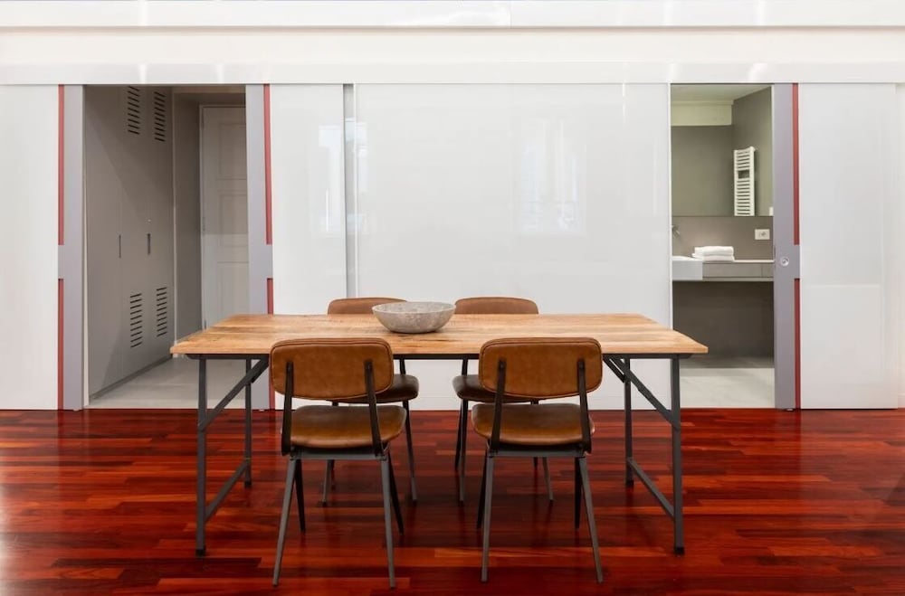 Croce Apartments
