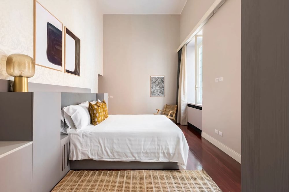 Croce Apartments