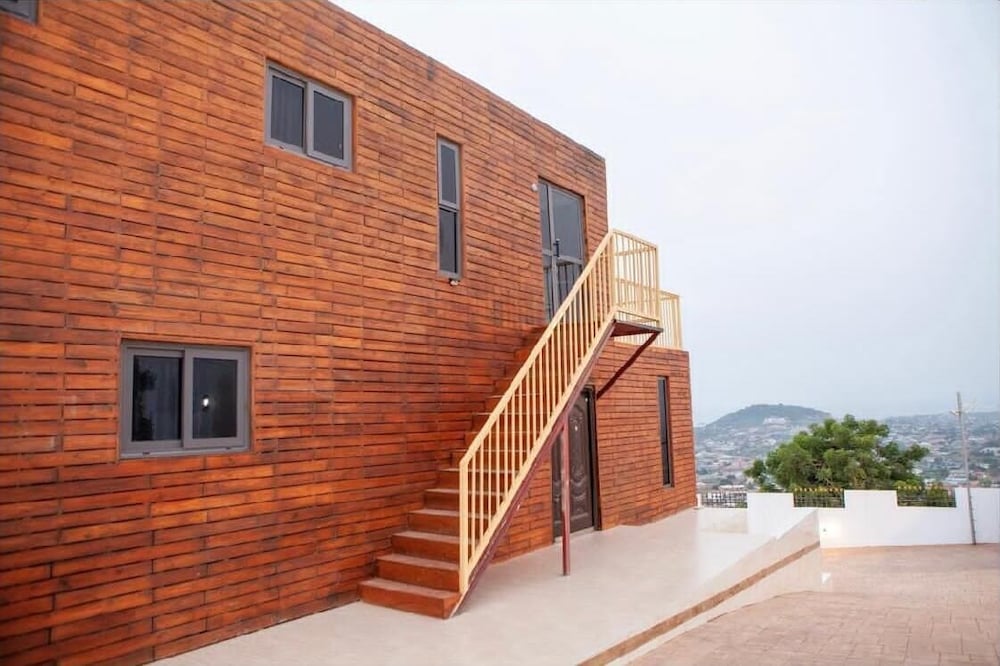 Villa D'Tuger view 5