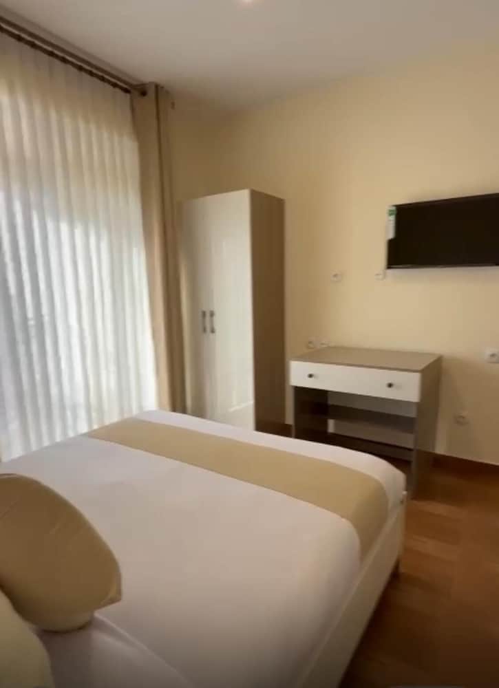 Bole Central Apartment