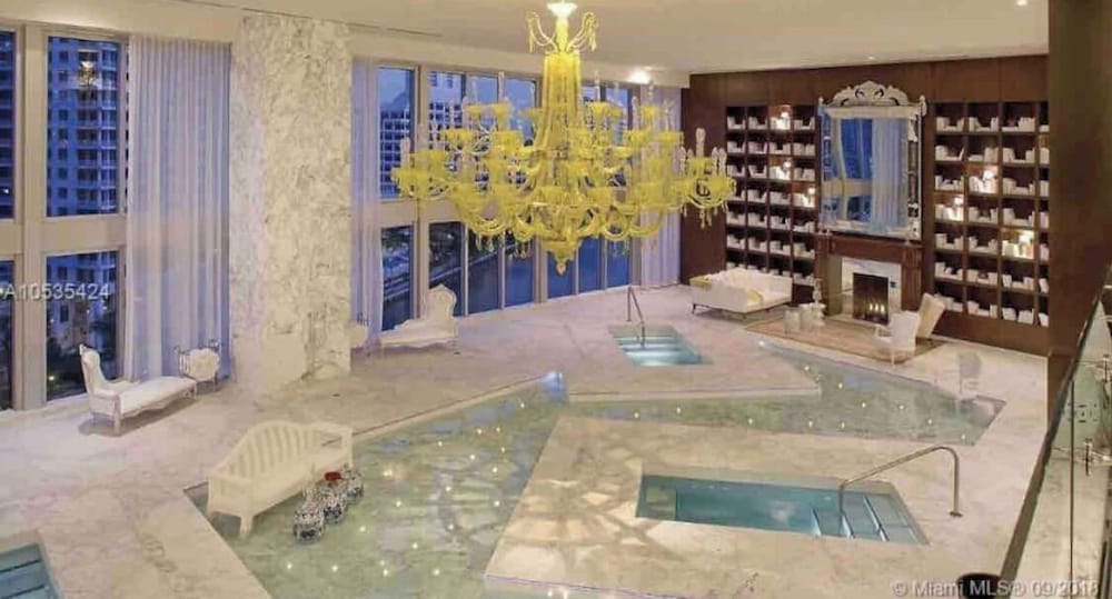 Icon Brickell