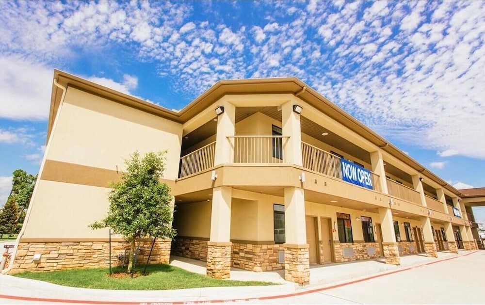 Palace Inn Conroe