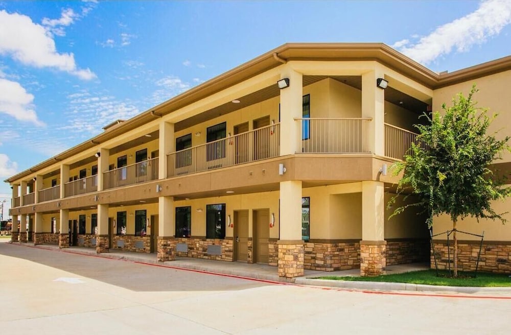 Palace Inn Conroe
