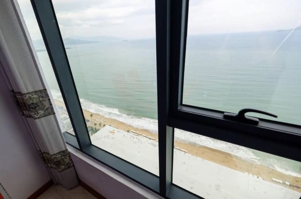 Sunrise Ocean View Apartment