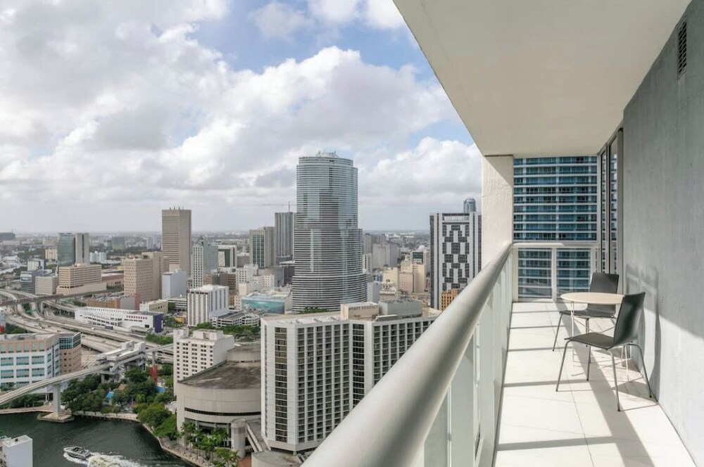 Icon Brickell