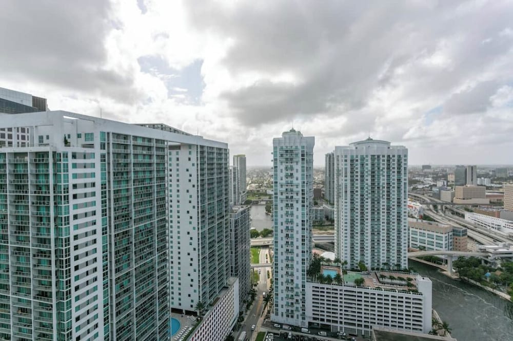 Icon Brickell