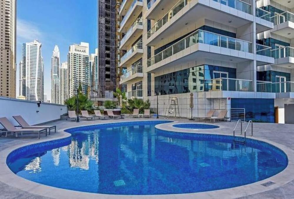 Golden Stay Vacation Continental Tower