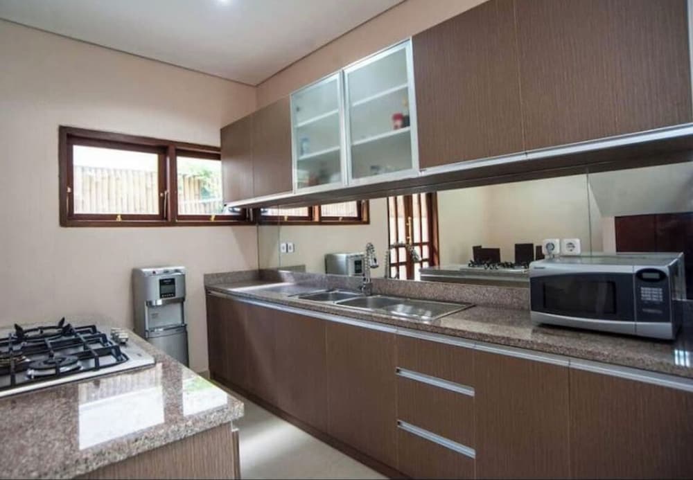 Huge Two Storey 4 Bed 4 Bath Villa With Pool Right in the Heart of Seminyak