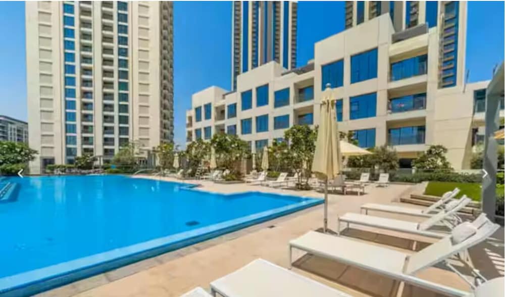 Icon Bay Creek Harbour Waterfront Living