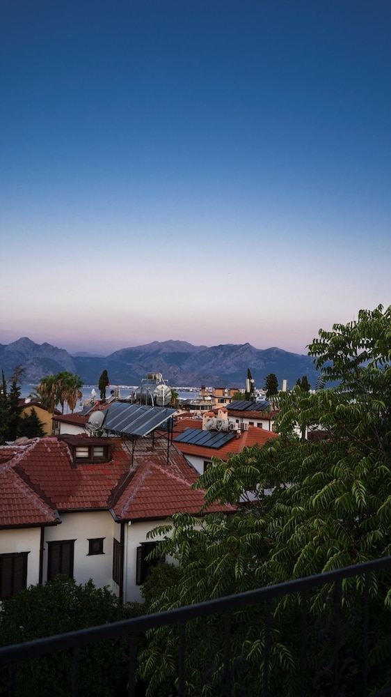 Castle Eski Şehir - Image 80