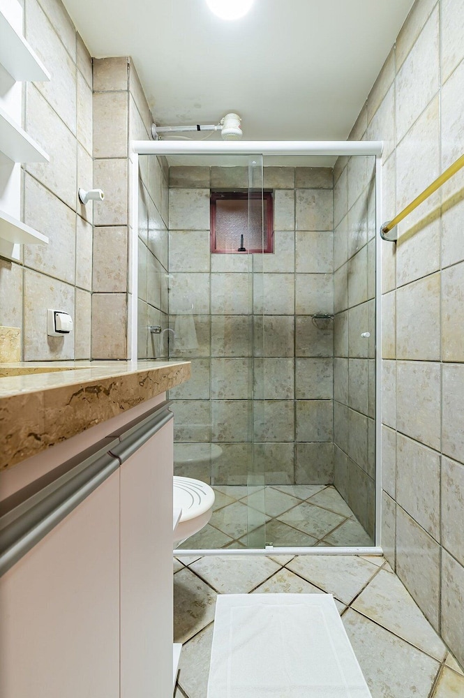 Apt Foot in the Sand sea View in Meia Praia Evb308